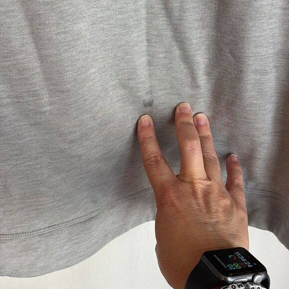 NOBULL Women’s Charcoal Crewneck Sweater soft cozy lounge size large GUC read! - Picture 8 of 8